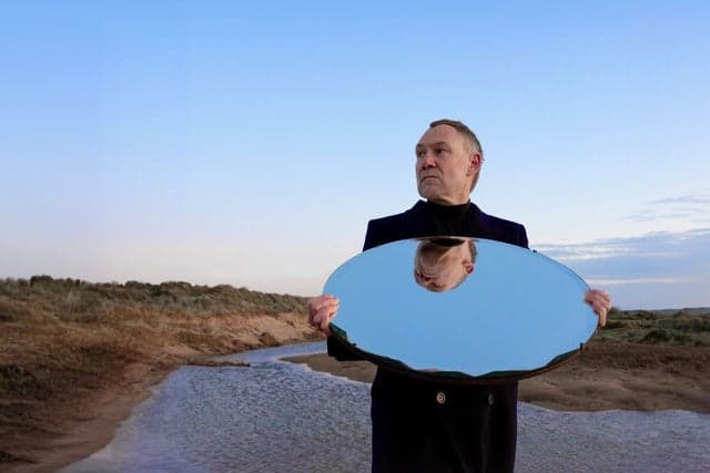 Event image for David Gray- Official Ticket and Hotel Bundls