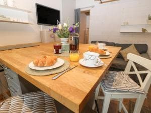 Bell Cottage Image 2