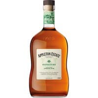Appleton Estate Signature Rum 70cl bottle with amber liquid, green label, and brown cap.