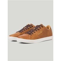 Cognac Jack & Jones men's sneakers, size 44, with brown laces and white soles.