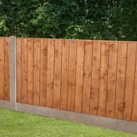 Vertical closeboard fence panel, 6'x4', natural wood finish, horizontal support beams, set in concrete posts.
