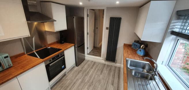 4 bed House to rent in hull