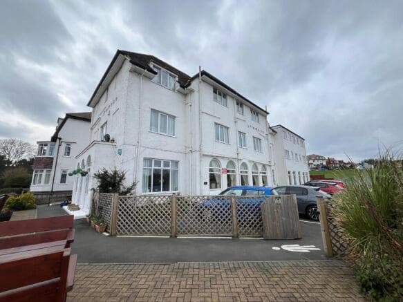 22 bed Detached for sale in scarborough