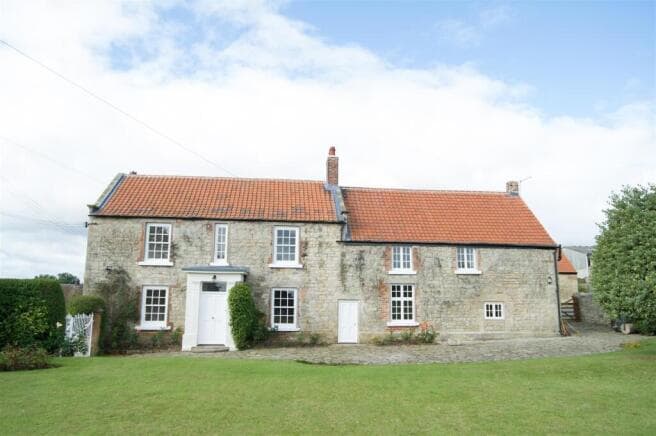 4 bed Detached to rent in rotherham