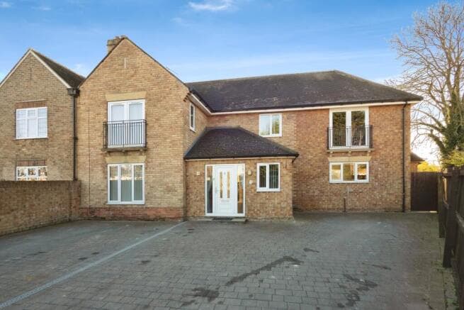 7 bed Semi-Detached for sale in beverley