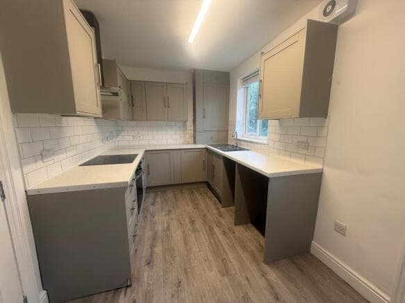 3 bed House to rent in castleford