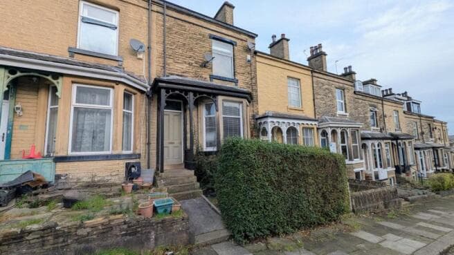 4 bed Terraced to rent in shipley