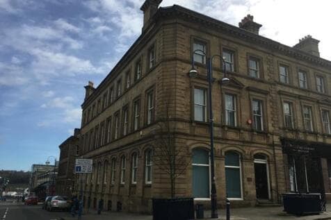 Office to rent in huddersfield
