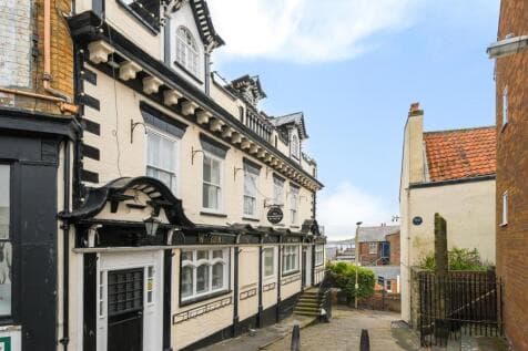 Pub for sale in scarborough