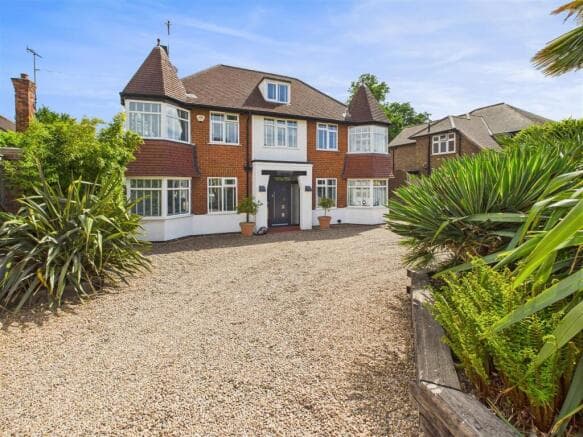 4 bed Detached for sale in hull