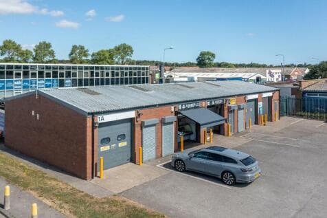 Light Industrial to rent in bridlington