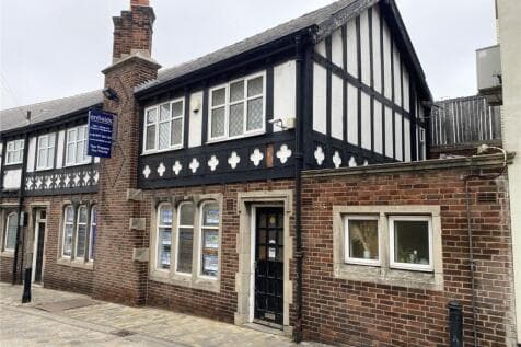Office to rent in pontefract