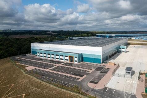 Distribution Warehouse to rent in barnsley