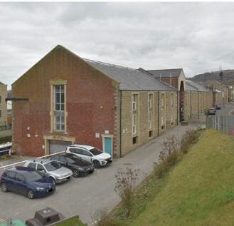 Office to rent in shipley