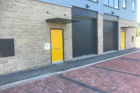 Light Industrial to rent in keighley