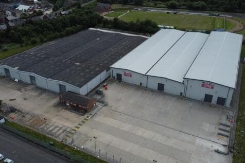 Warehouse to rent in barnsley