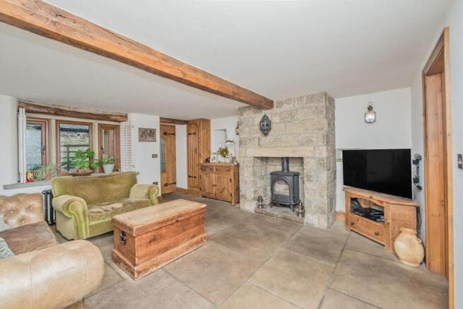 4 bed Cottage for sale in shipley