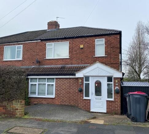 3 bed Semi-Detached to rent in rotherham