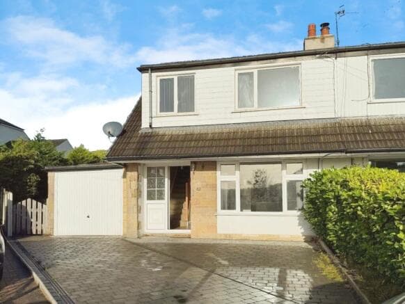 3 bed Semi-Detached to rent in keighley