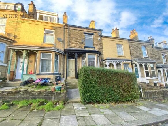 4 bed Terraced to rent in shipley