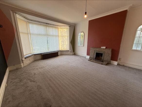 4 bed Detached to rent in shipley