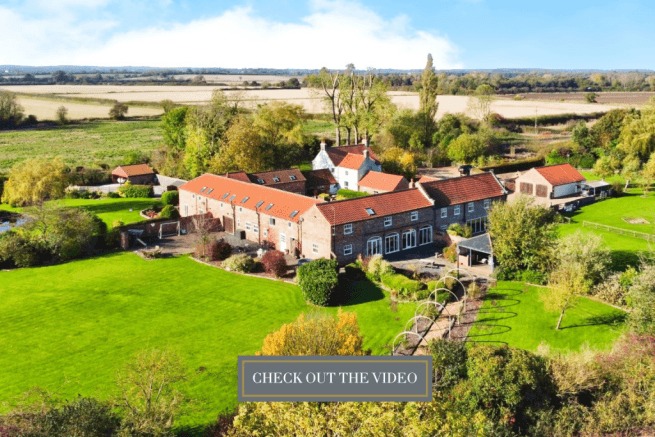 6 bed Coach House for sale in beverley