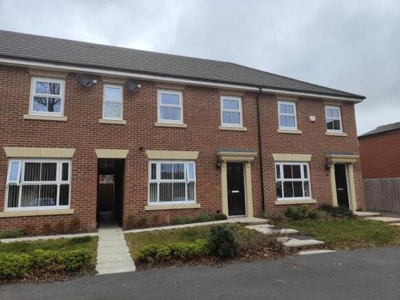 3 bed House to rent in wakefield