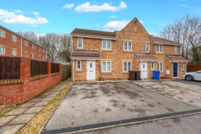 3 bed Semi-Detached to rent in barnsley