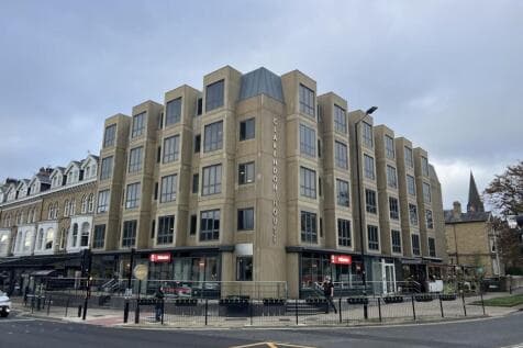 Office to rent in harrogate