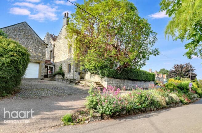 5 bed Character Property for sale in doncaster