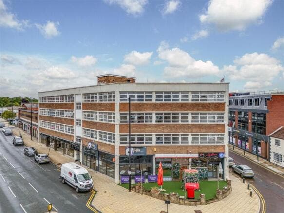 3 bed Flat to rent in wakefield