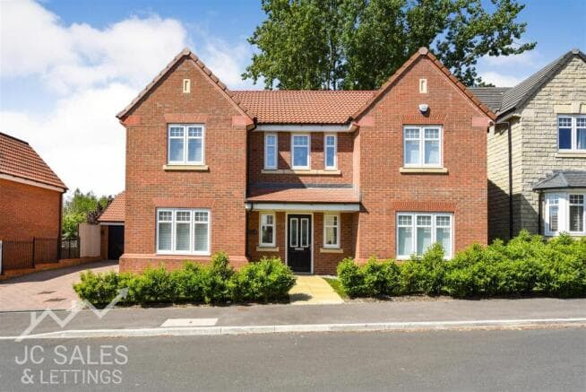 4 bed Detached to rent in rotherham