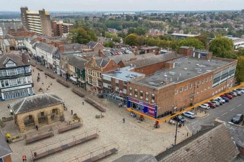 Retail Property (high street) for sale in pontefract