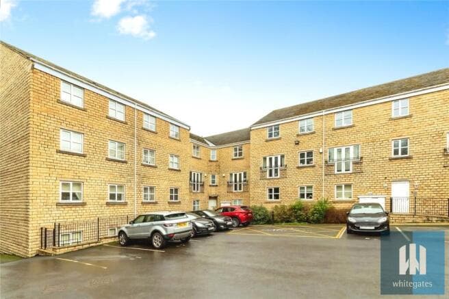 2 bed Apartment to rent in brighouse