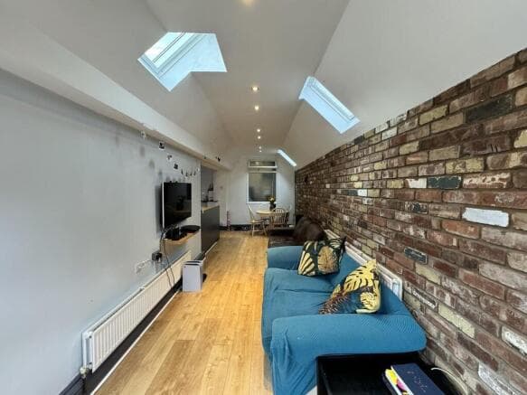 6 bed Terraced to rent in york
