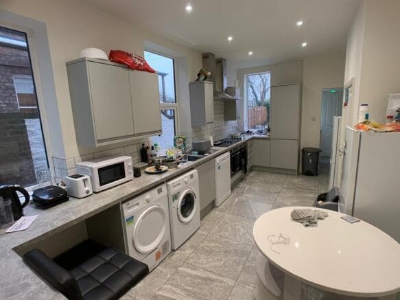 6 bed Terraced to rent in york