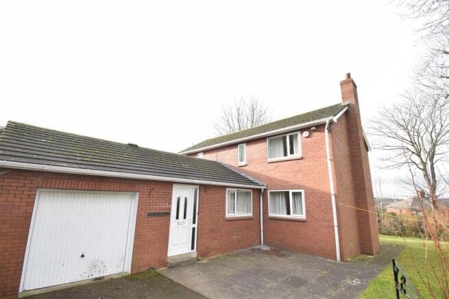4 bed Detached to rent in barnsley