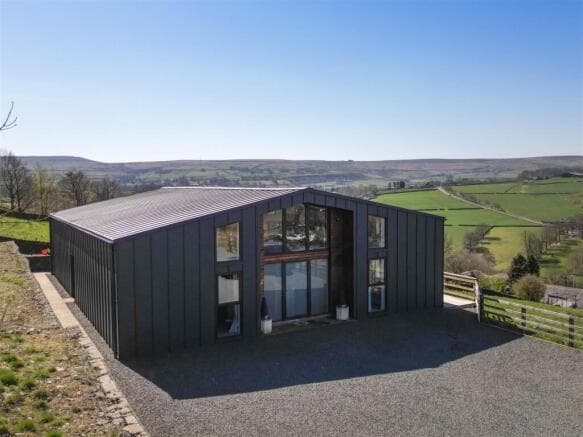 4 bed Detached to rent in keighley