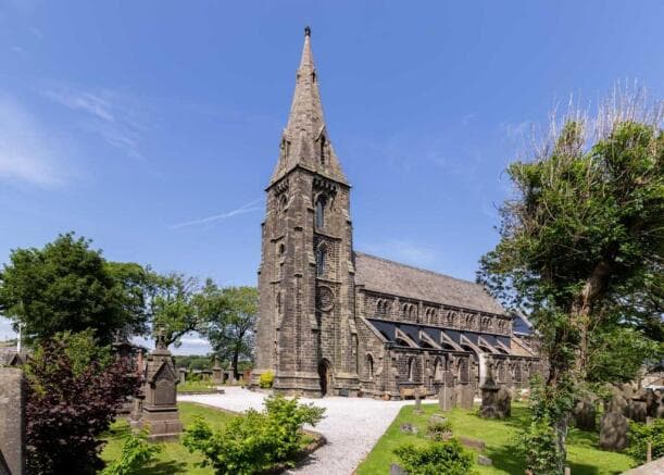 5 bed Character Property for sale in bradford