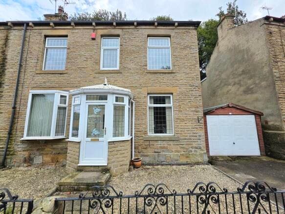 3 bed End of Terrace to rent