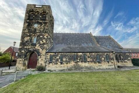 Land for sale in castleford