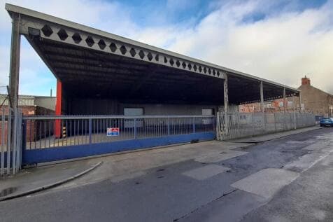 Light Industrial for sale in hull