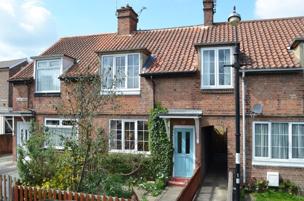 2 Bedroom Terraced House For Rent In Alma Grove, Fulford Road, York, Yo10