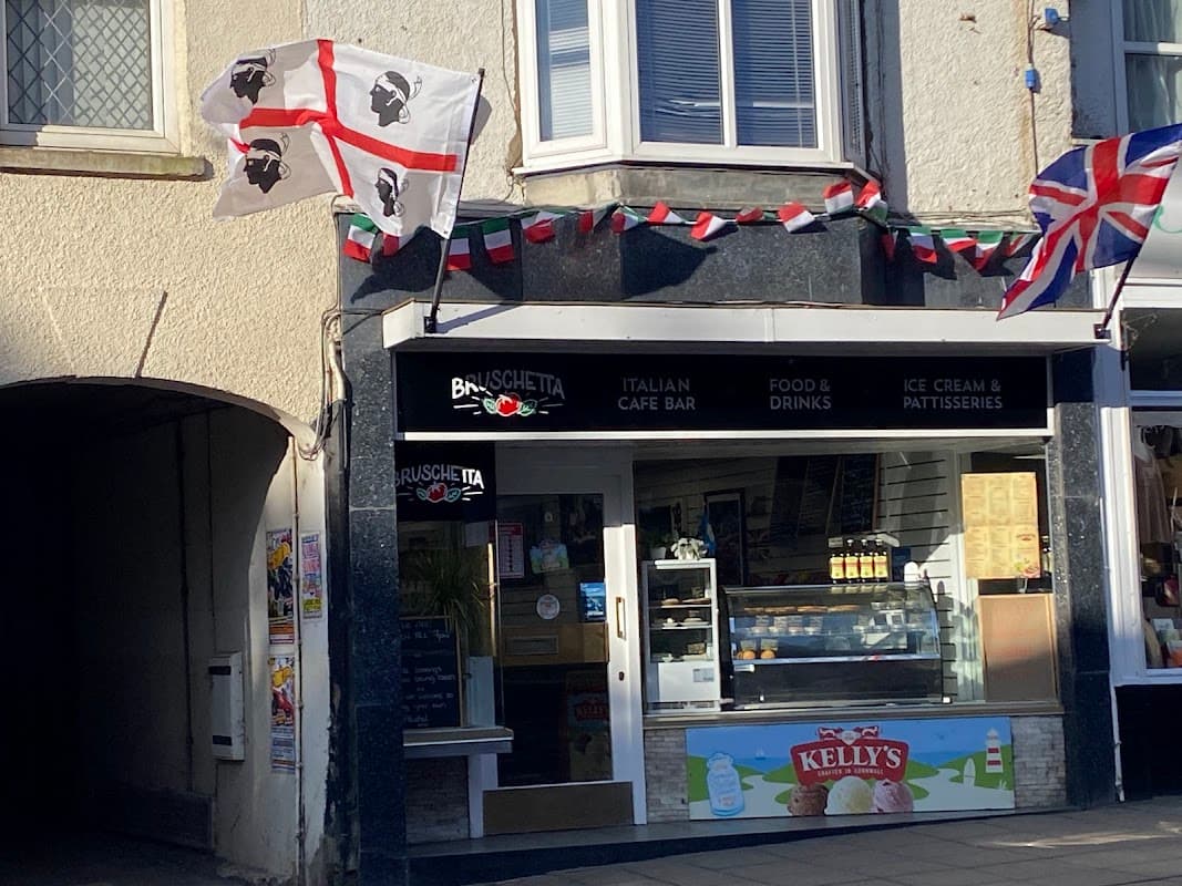Visit Filey: The Definitive Town Guide to Things to Do, Stay & Eat