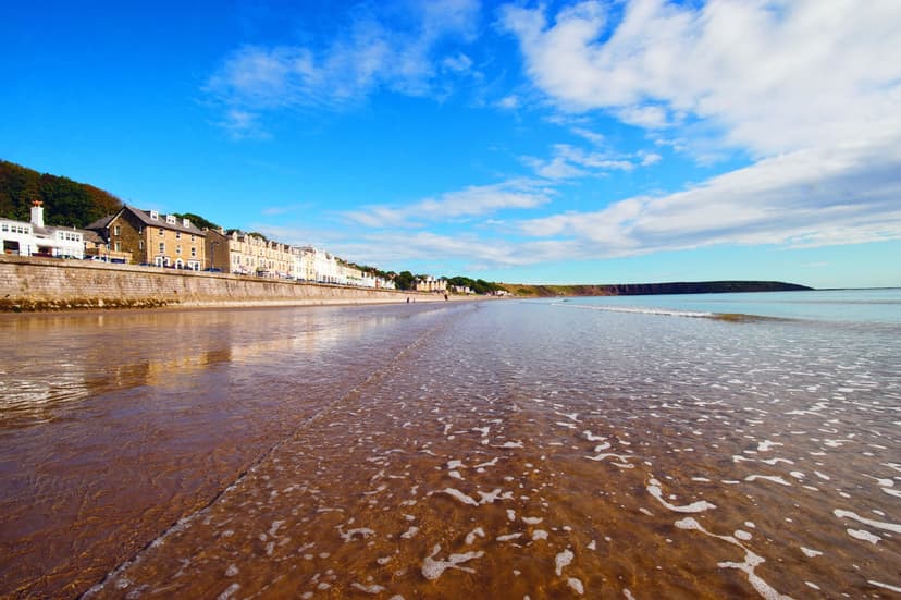 Filey Guide: Find Hotels, Attractions & Dining Options