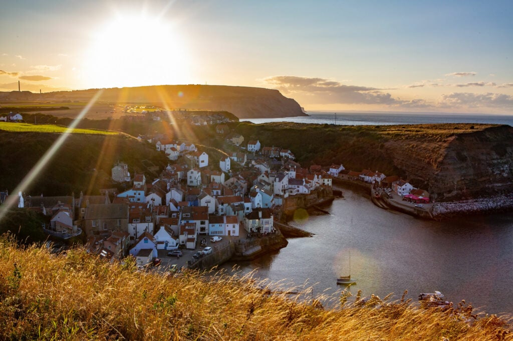Image name staithes essentials duncan lomax the 1 image from the post Staithes in Yorkshire.com.