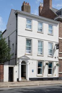 Picture of Georgian House & Mews