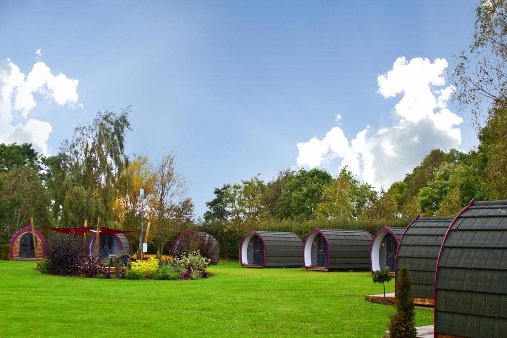 Glamping - York Holiday & Cycle Stop image one