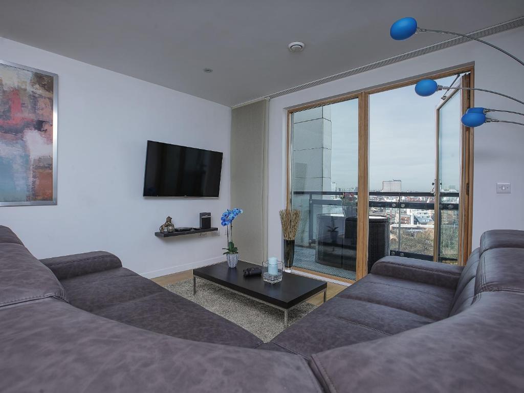 Central Leeds Penthouse image one