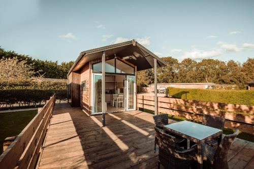 Little Eden Country Park, Bridlington with Private Hot Tubs image three